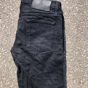 Naked and Famous “weird guy” black selvedge sz 33